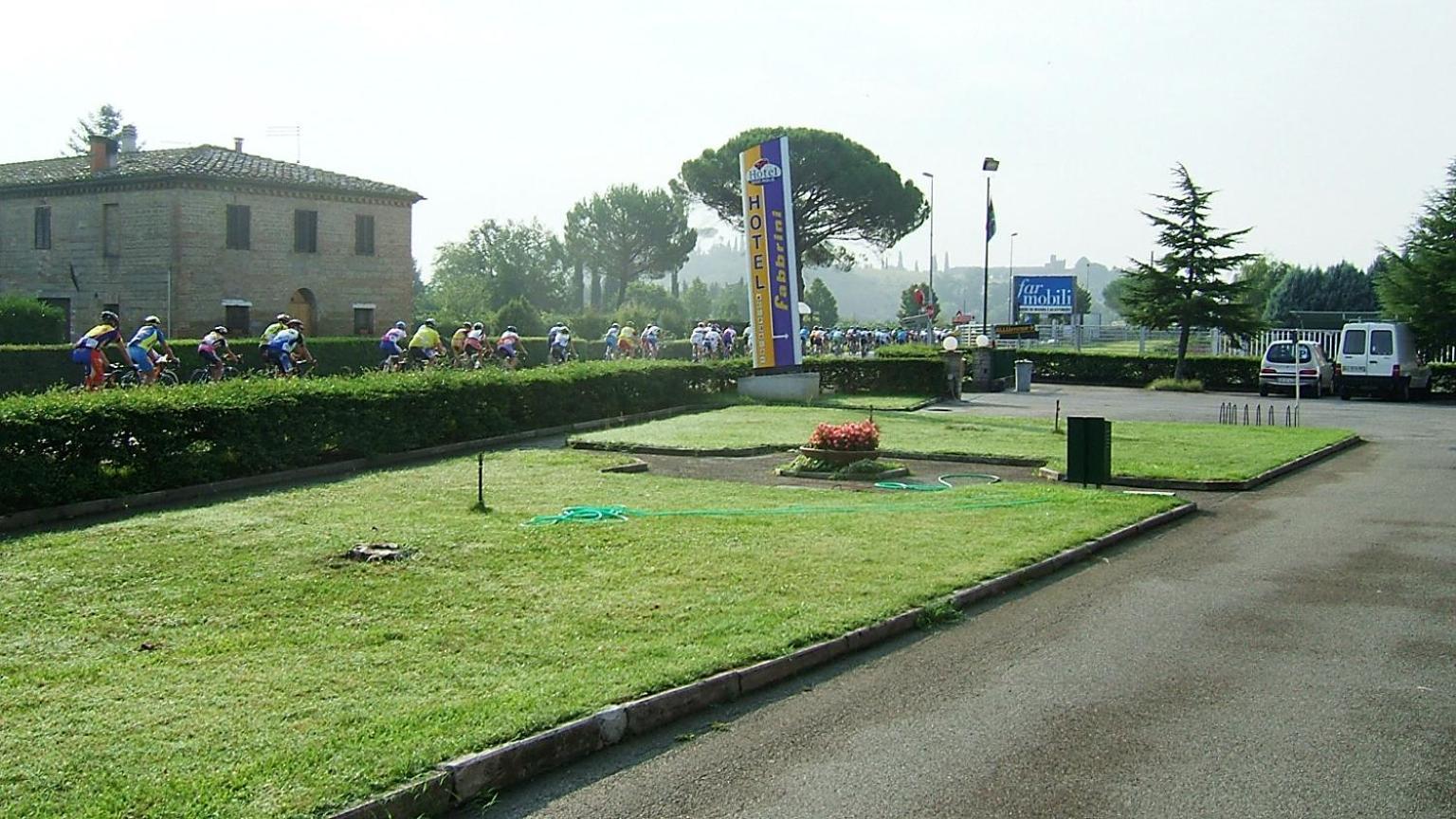 1000 Miglia Hotell Monteroni dʼArbia Exteriör bild